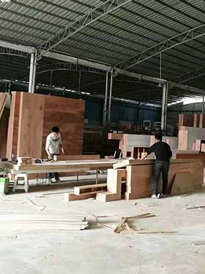 勵(lì)之聞施工團(tuán)隊(duì)